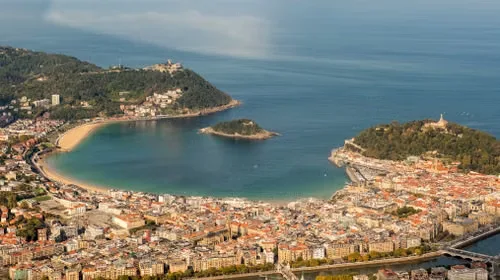 Playa de la Concha y Casco Antiguo