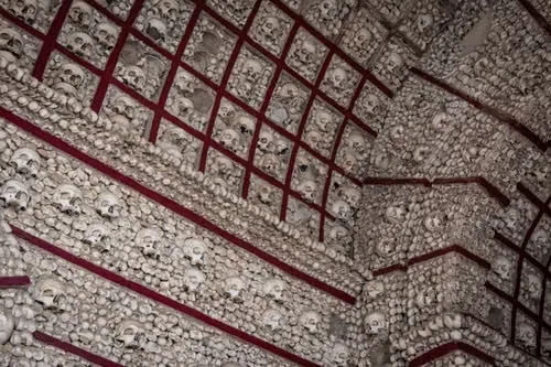 Templo Romano, Catedral y Capilla de los Huesos