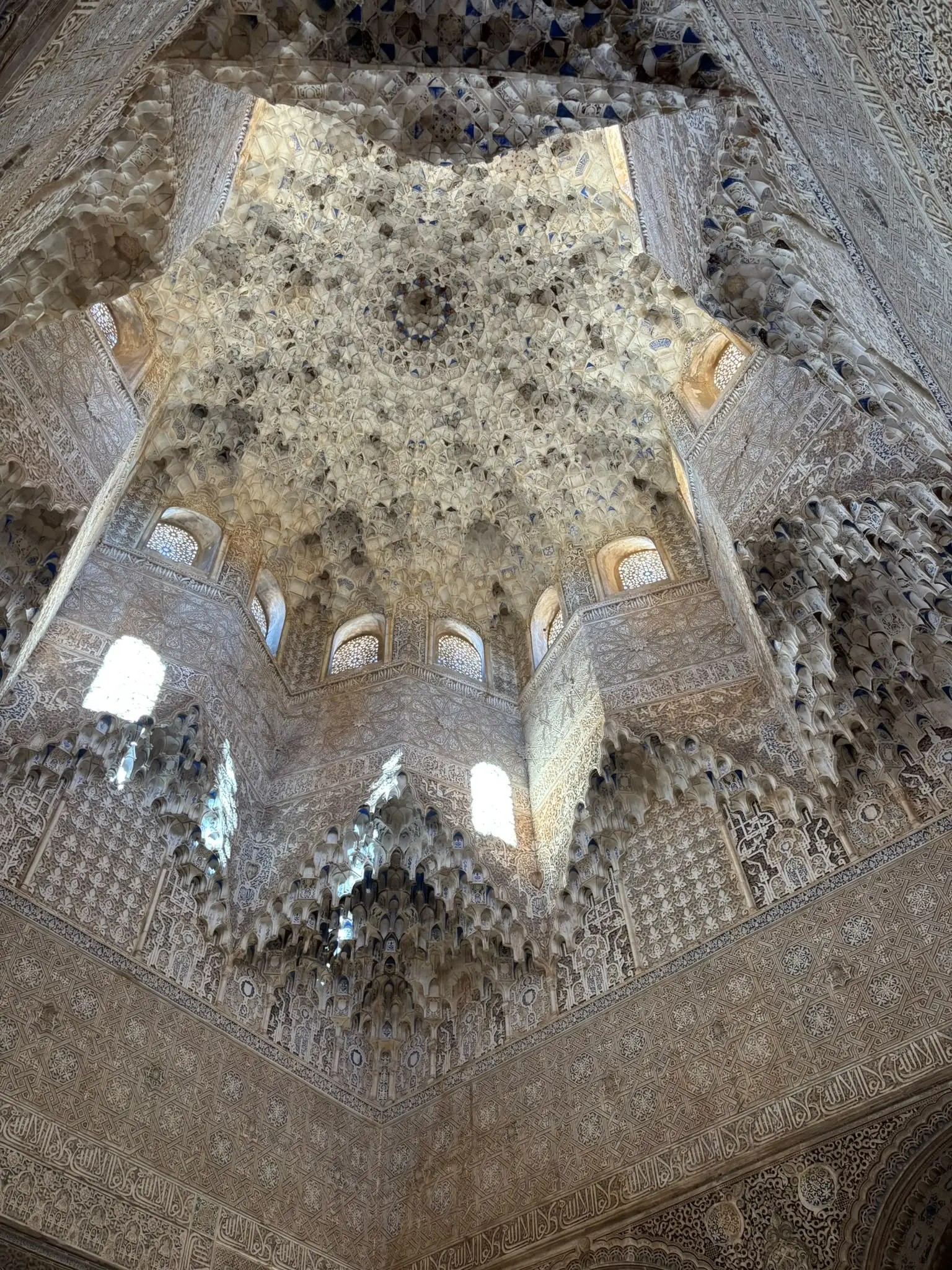 Techumbre de mocárabes, Palacios Nazaríes de la Alhambra