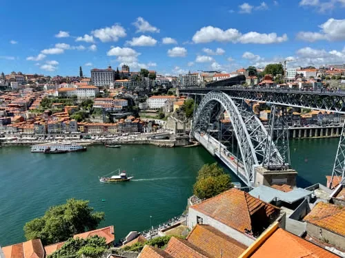 Bolsa de Valores, Puente Dom Luís I y Catedral de Oporto