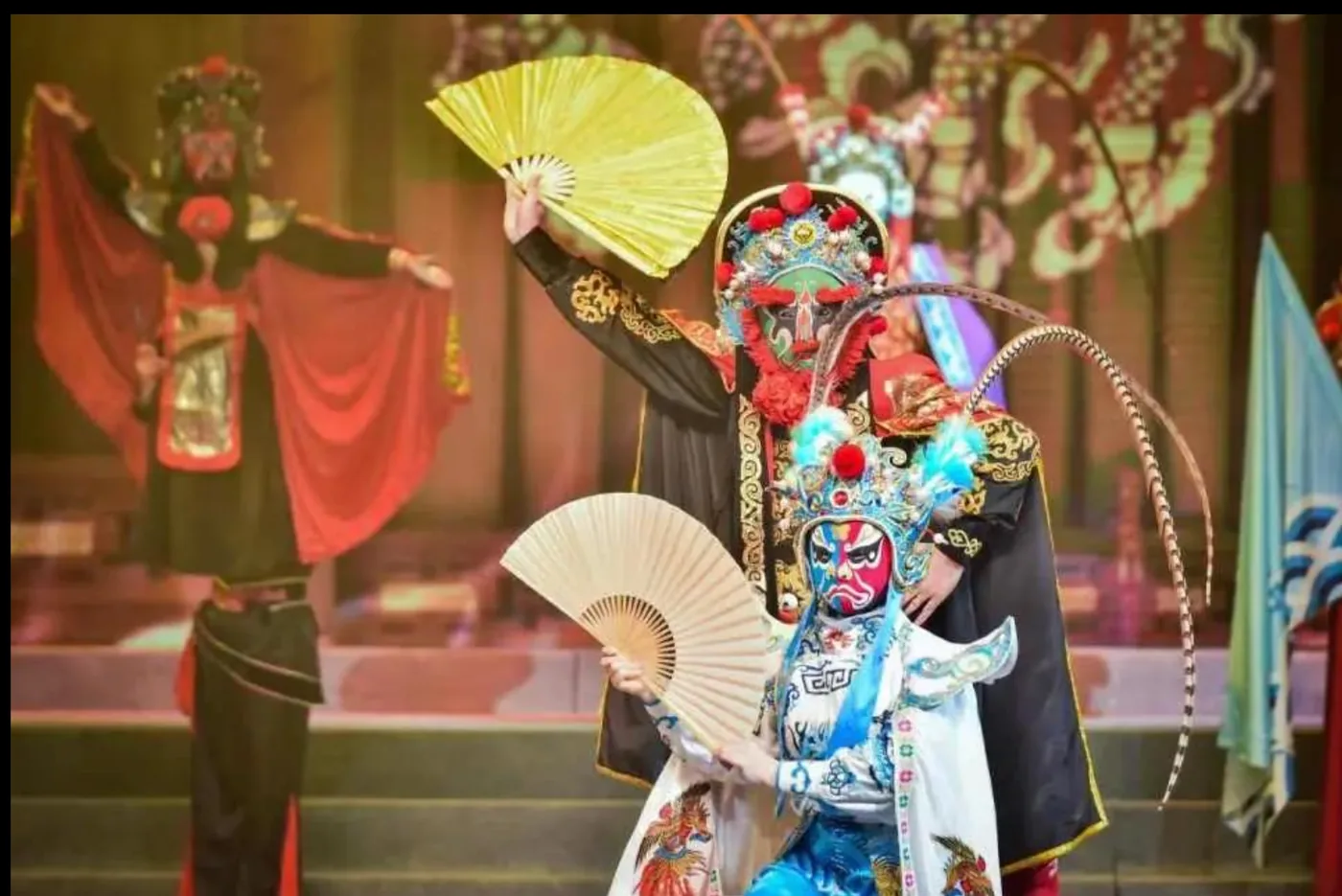 Ópera de Sichuan — Viavora Travel