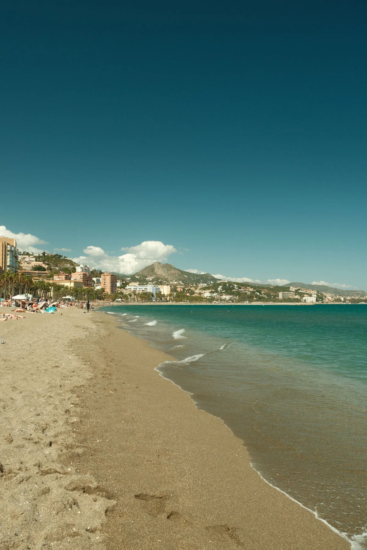 Playa de La Malagueta — Viavora Travel