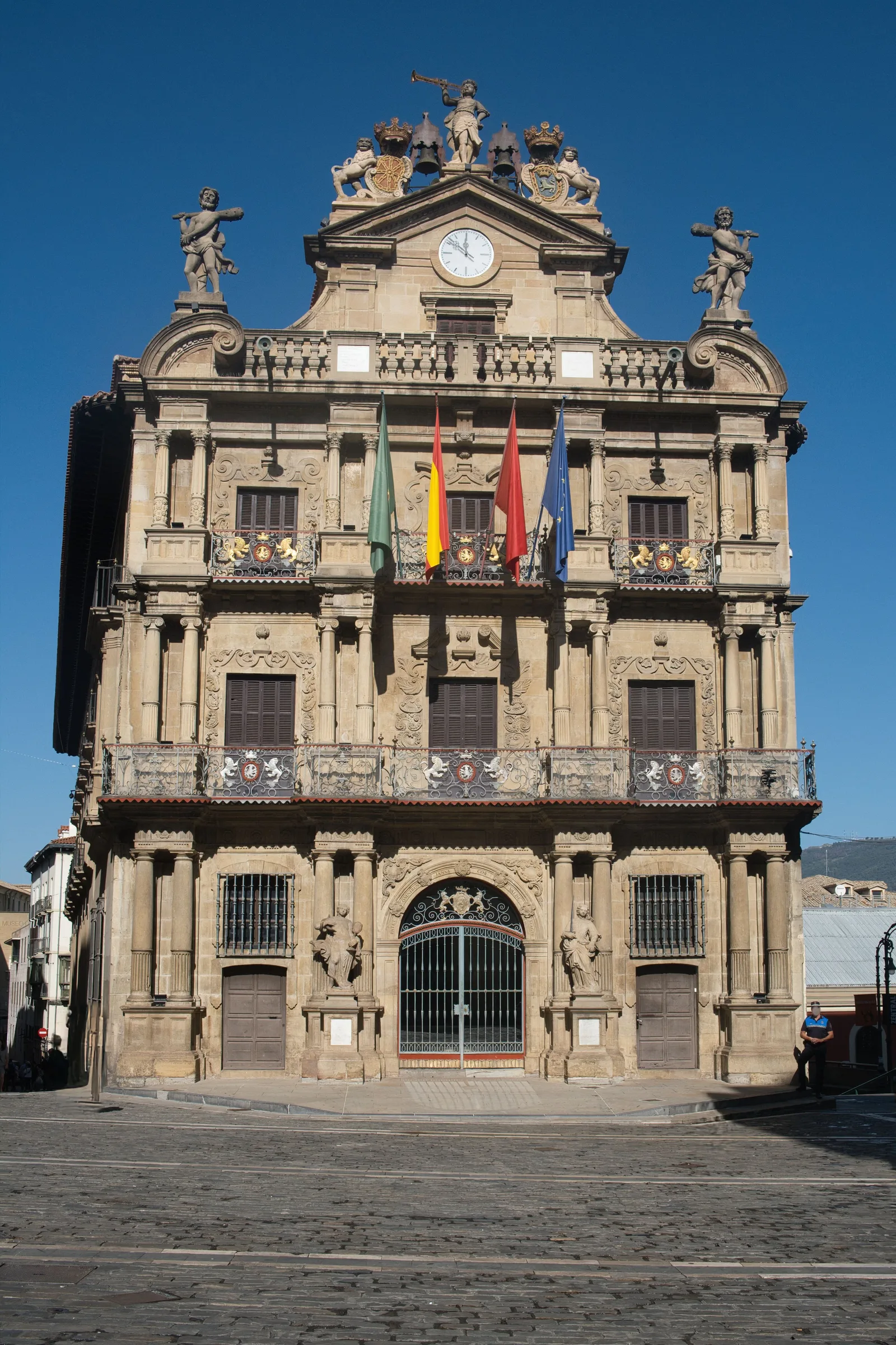 Pamplona — Viavora Travel